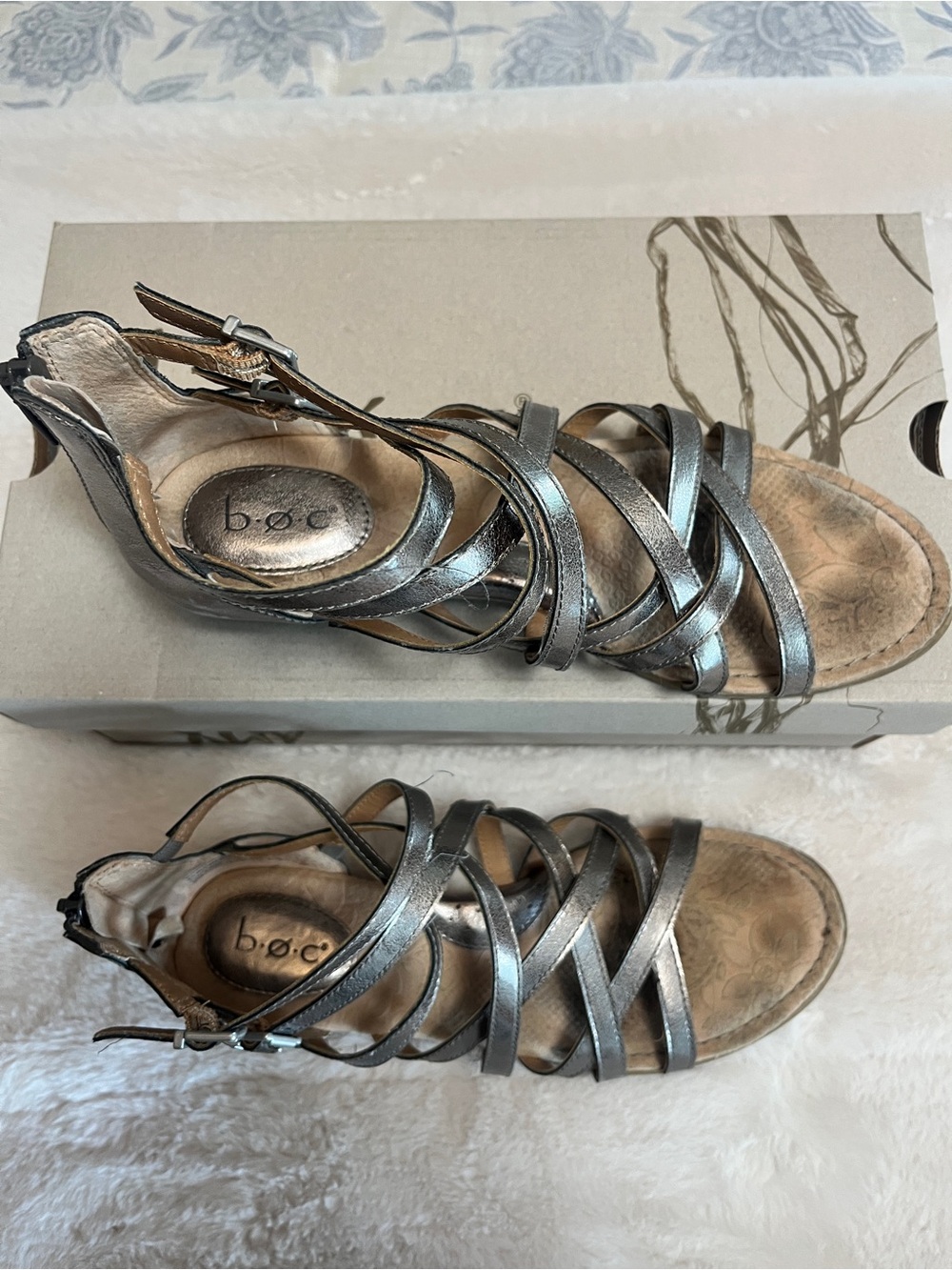 B•O•C Born Mimi pewter sandals  Sz: 8